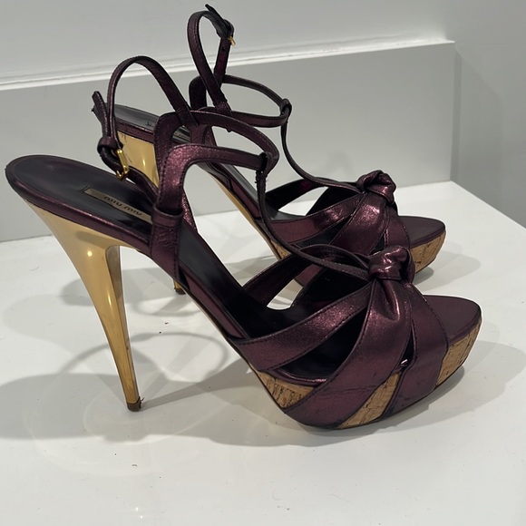 Like New Miu Miu Strappy Heels Size 38 1/2 - Picture 4 of 9